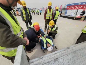 20210324-机械伤害应急演练抢救中-廖崇源